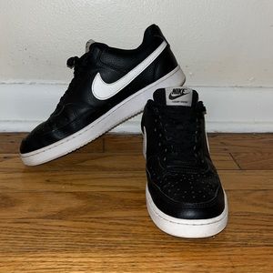 Nike Court Vision Low